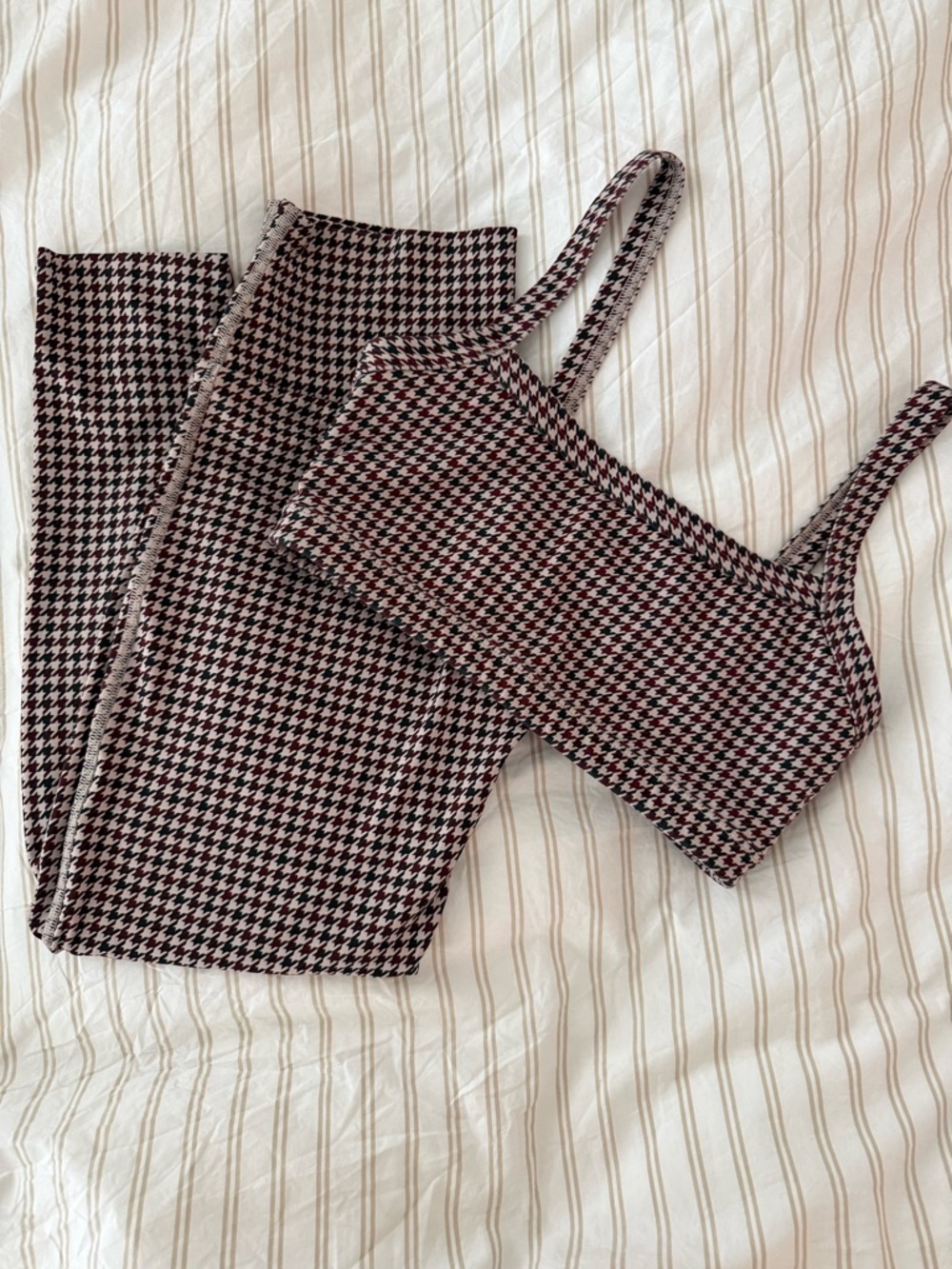 Abercrombie YPB legging and sports bra set.